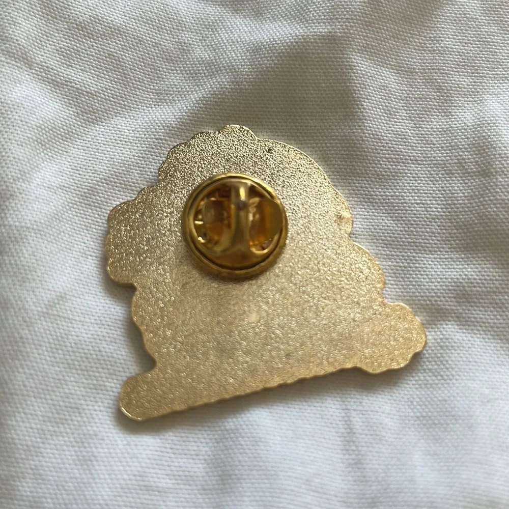 Eggcartons.com Chicken Enamel‎ Pin